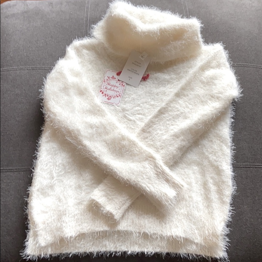 NWT! Cozy Winter White Turtleneck